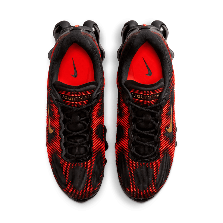 Nike Air Liquid Max Bred Angle 3