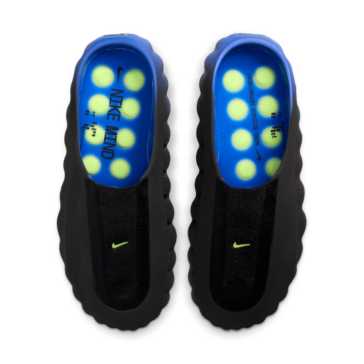 Nike Mind 001 Flyknit Hyper Royal Angle 4