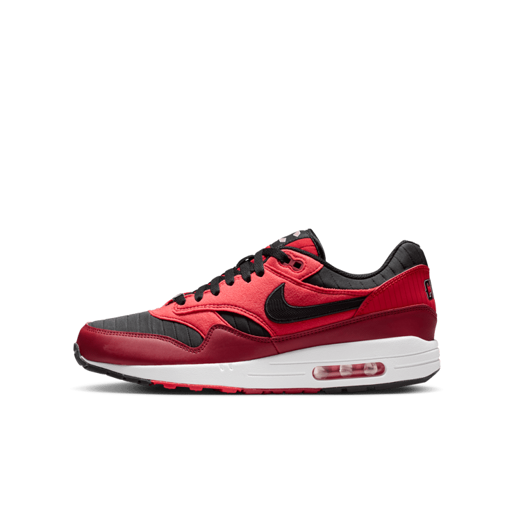 Nike Air Max 1 Reds City Connect Angle 0