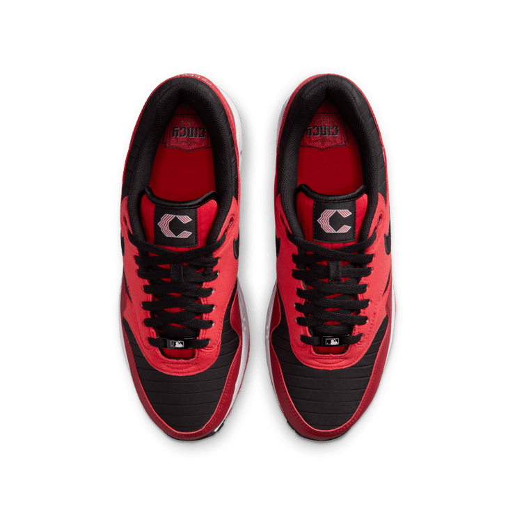 Nike Air Max 1 Reds City Connect Angle 3