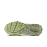 Nike Structure Plus Spruce Fog Angle 1