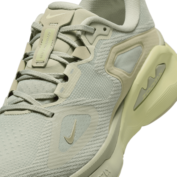 Nike Structure Plus Spruce Fog Angle 6