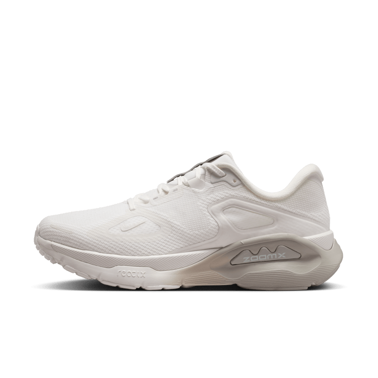 Nike Structure Plus Summit White Angle 0