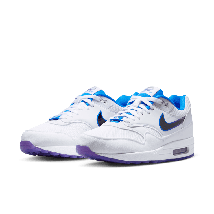 Nike Air Max 1 Royals City Connect Angle 4