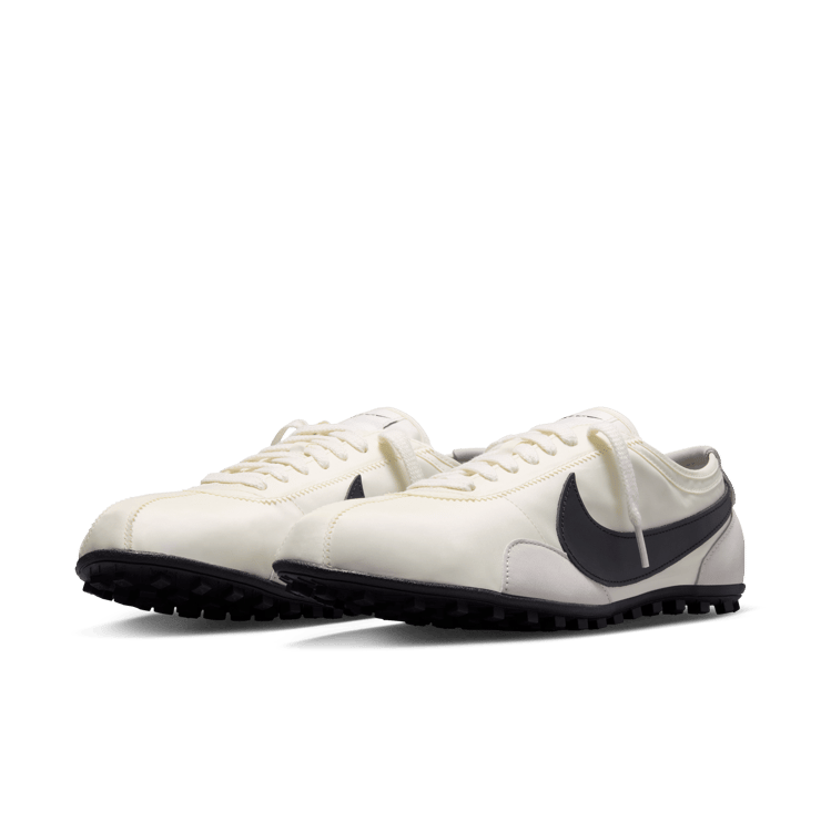 Nike Moon Shoe OG Sail (W) Angle 4