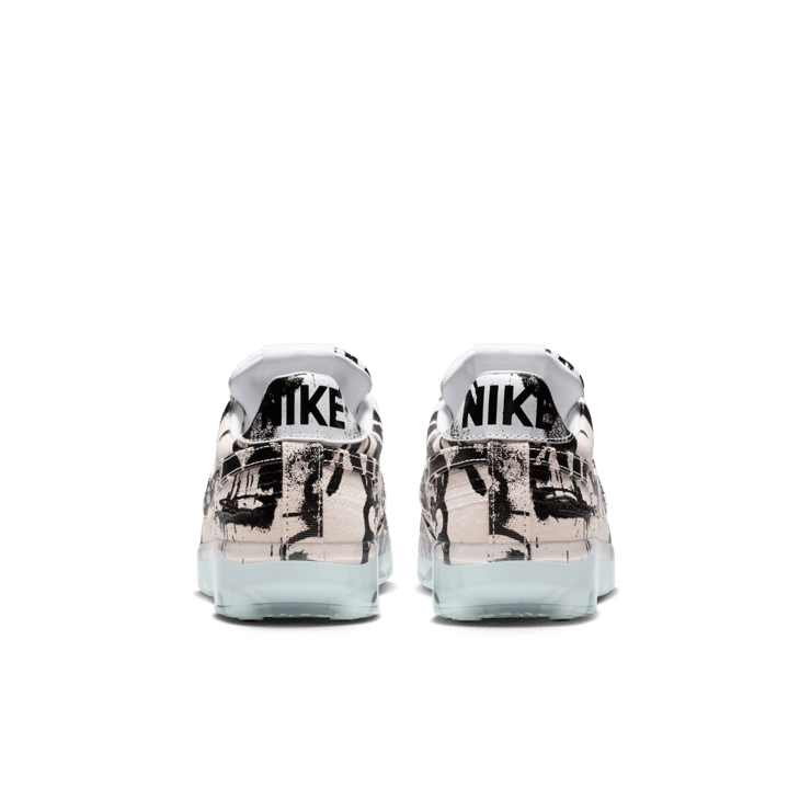 Nike Cryoshot Striker 1976 Slawn Angle 5