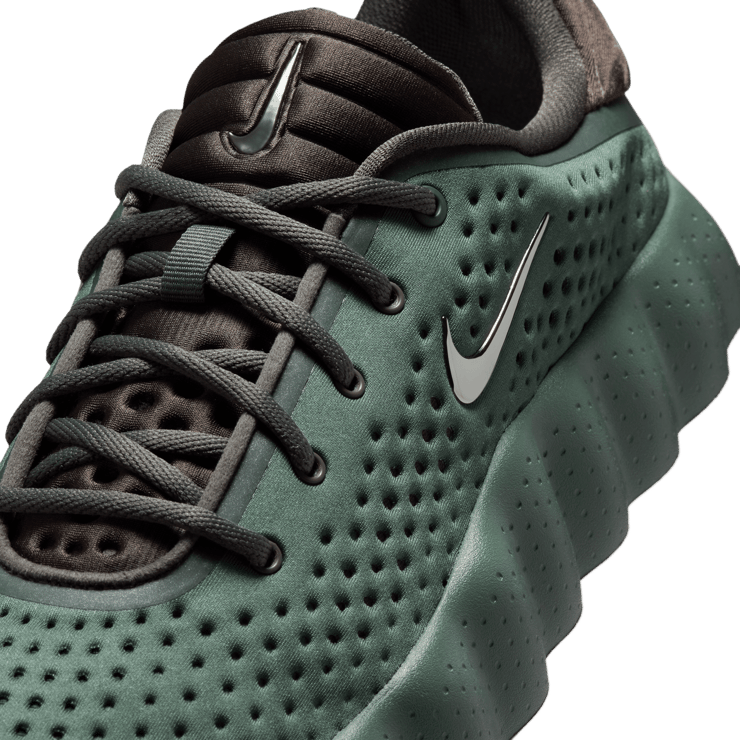 Nike Mind 002 Camo Green Angle 7