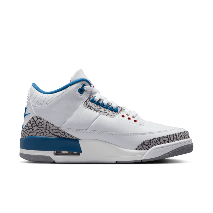 Air Jordan 3 Retro True Blue Angle 2