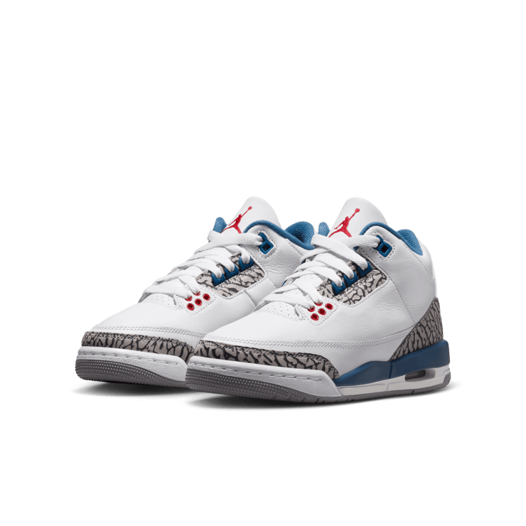 Air Jordan 3 Retro True Blue (GS) Angle 4