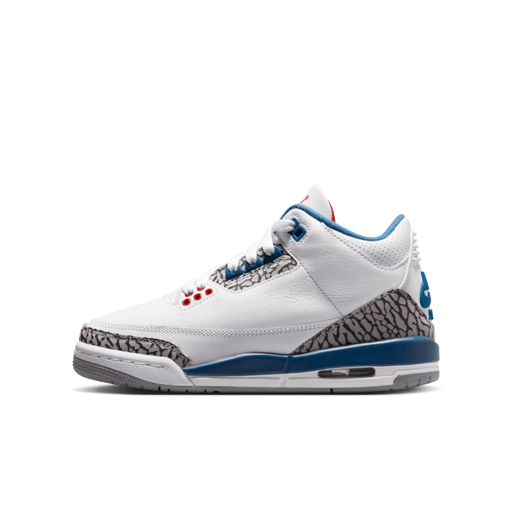 Air Jordan 3 Retro True Blue (GS) Angle 0