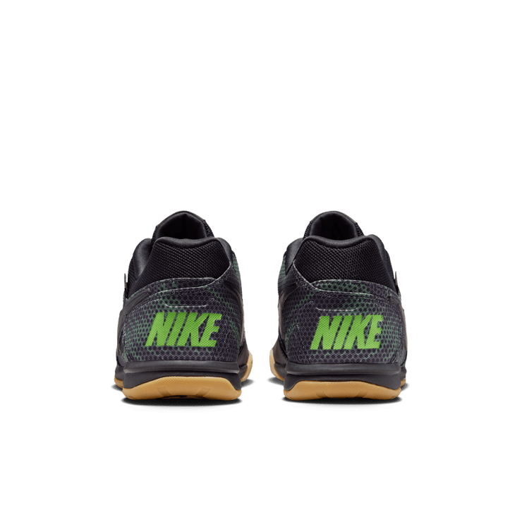 Nike Gato LV8 Pro Green Angle 2