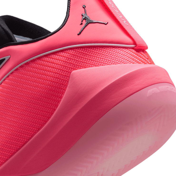 Jordan Triangle Hyper Punch Angle 7