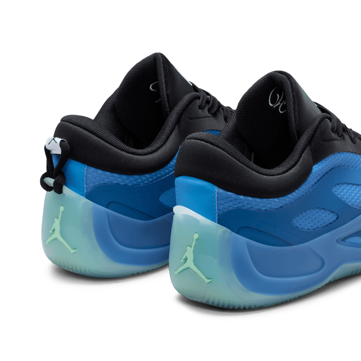Jordan Heir Series 2 Napheesa Collier (W) Angle 6