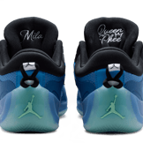 Jordan Heir Series 2 Napheesa Collier (W) Angle 5