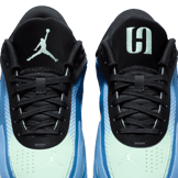 Jordan Heir Series 2 Napheesa Collier (W) Angle 4