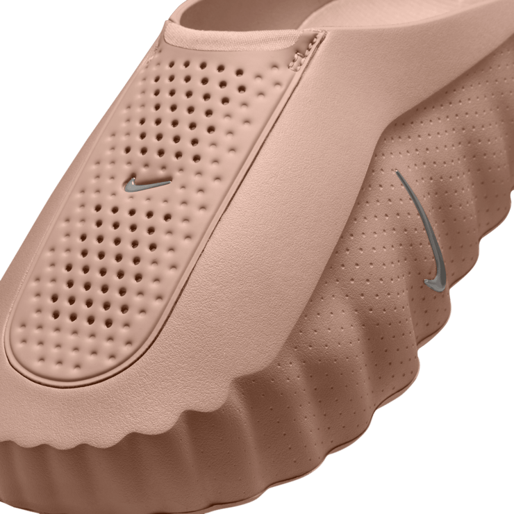 Hemp Head: The Latest Nike Mind 001 is a Monochrome Hemp Brown