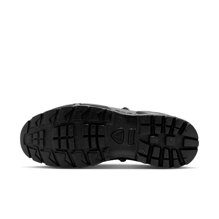 Nike Air Max Goadome Low SP Black Angle 1