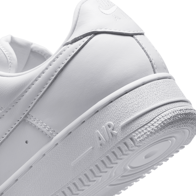 Nike Air Force 1 Low '01 Triple White Angle 7