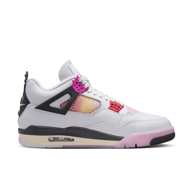 Air Jordan 4 Retro Comic Angle 2