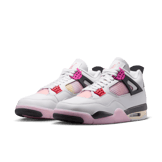 Air Jordan 4 Retro Comic Angle 4