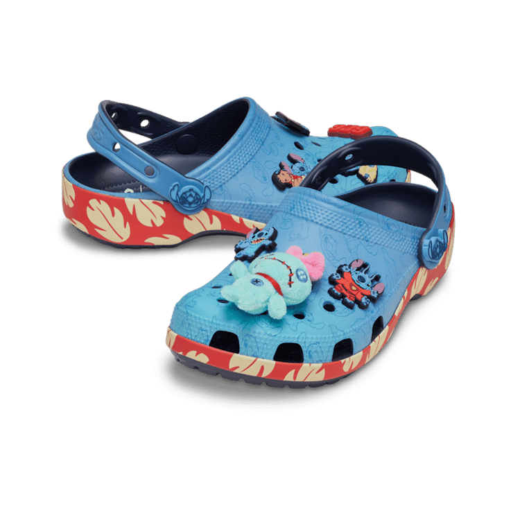 Crocs Classic Clog Lilo & Stitch Angle 0