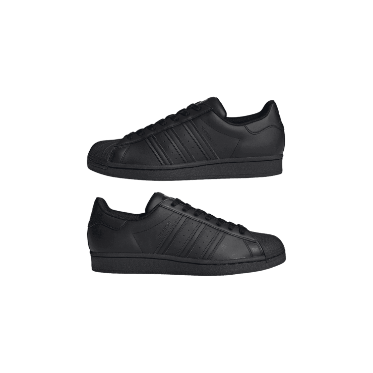 adidas Superstar All Black Angle 6