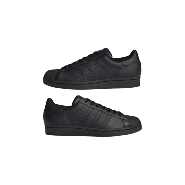 adidas Superstar All Black Angle 6