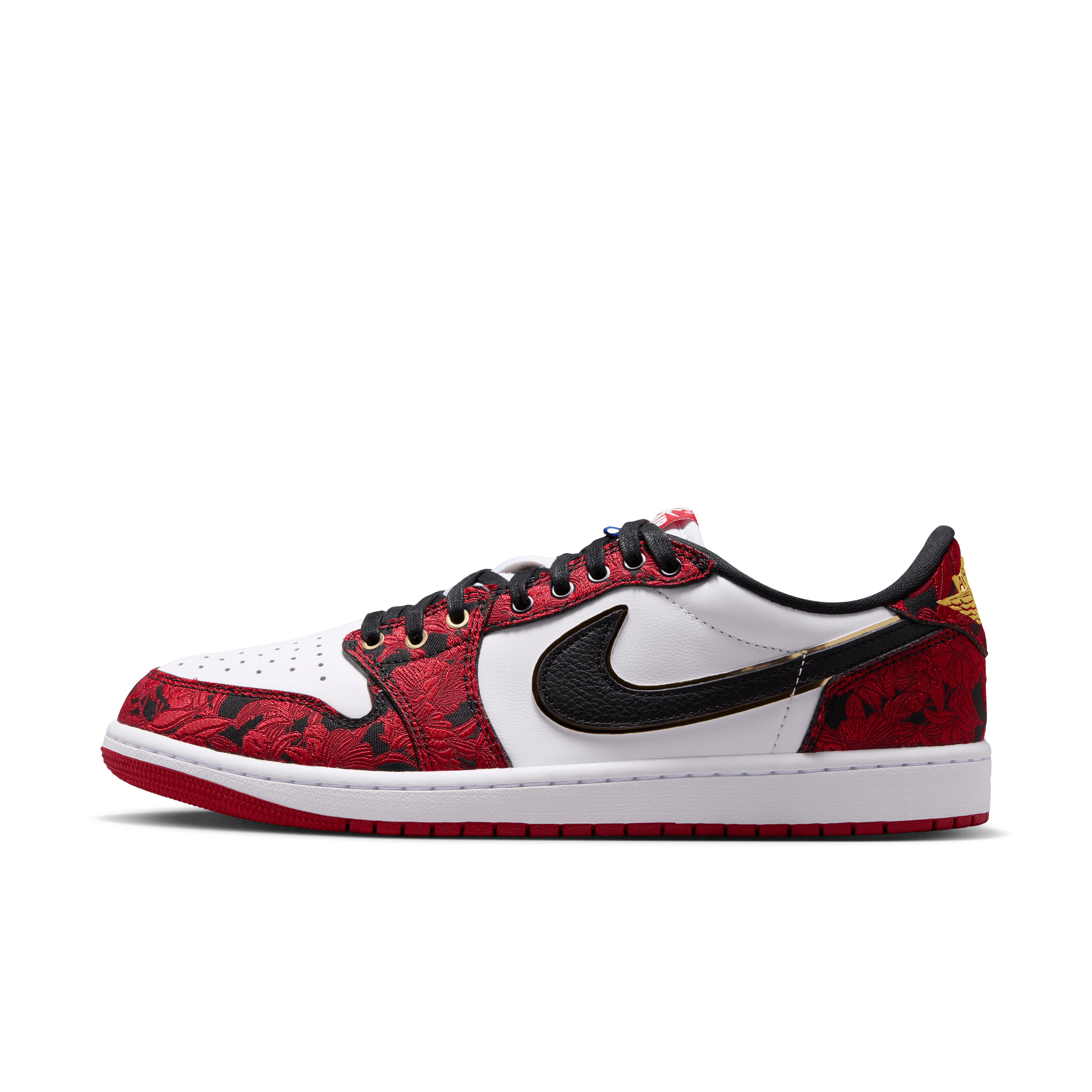 Air Jordan 1 Retro Low OG Last Dance at the Garden Angle 0