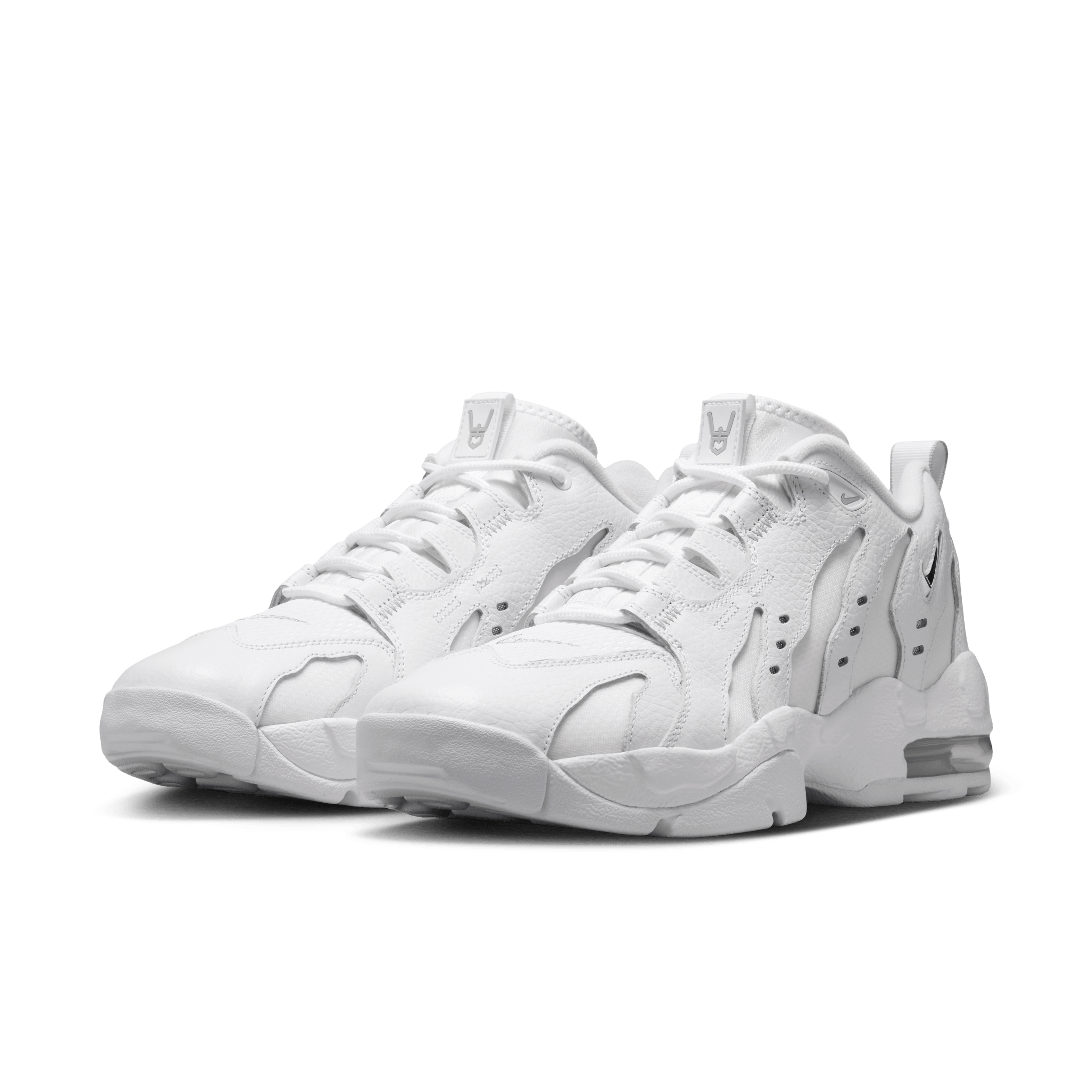 Nike Air DT Max 96 Low Triple White Angle 4