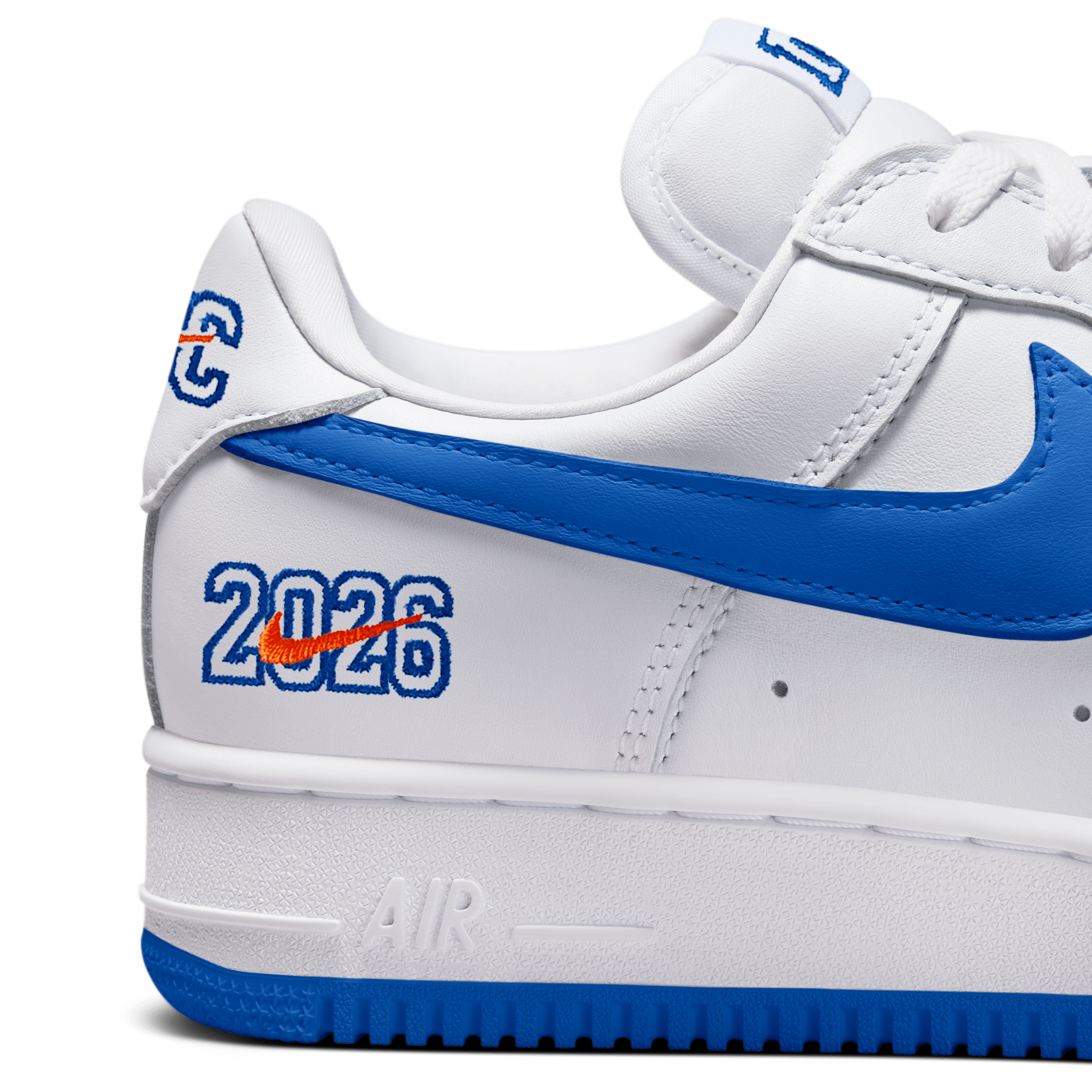 Nike Air Force 1 01 NYC Angle 10