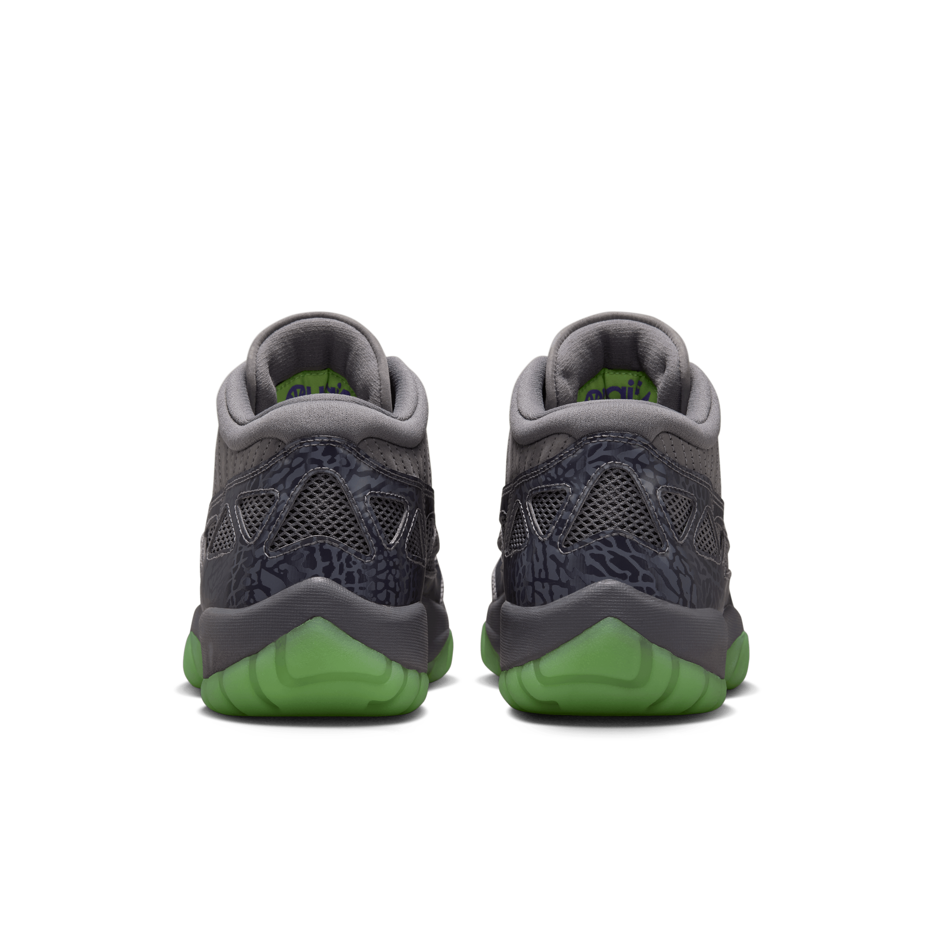 Air Jordan 11 Retro IE Quai54 Angle 5