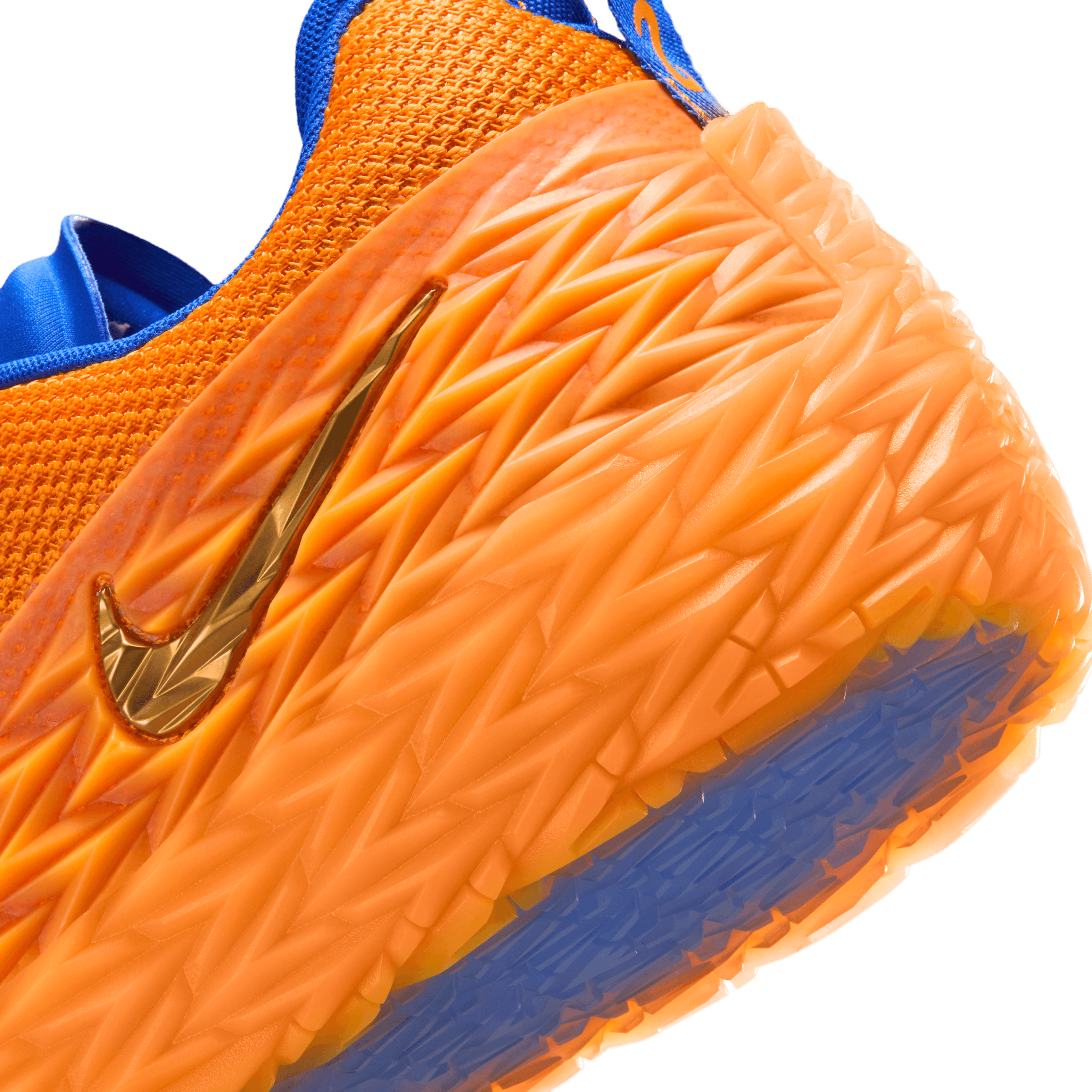 Nike ST Charge Bowie Cade Cunningham Angle 4
