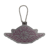 Air Jordan 4 Retro Sweet Beet (GS) Angle 9