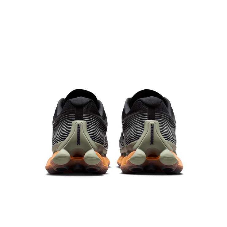 Nike Air Liquid Max AW Black Metallic Silver Angle 4