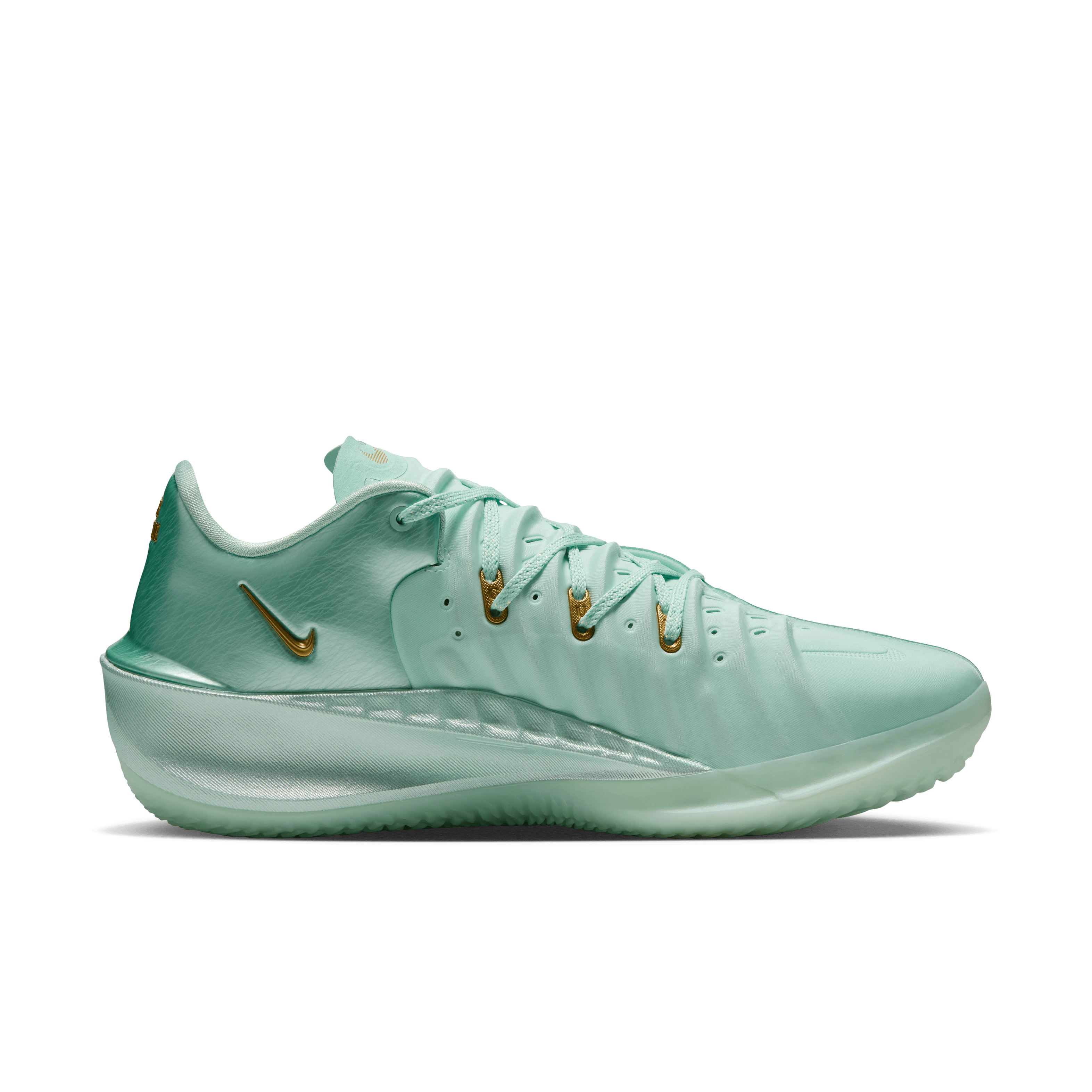 Nike GT Cut 4 NY vs. NY Victor Wembanyama PE Angle 2