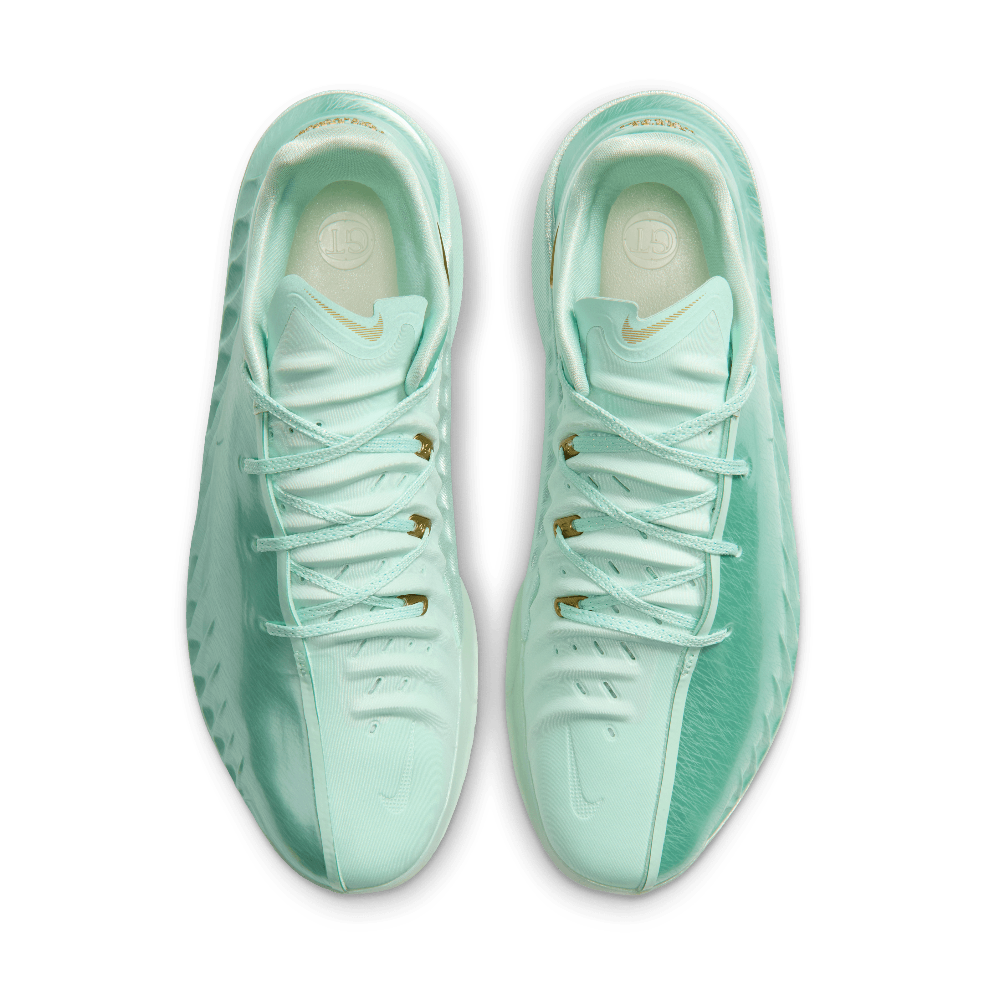 Nike GT Cut 4 NY vs. NY Victor Wembanyama PE Angle 3