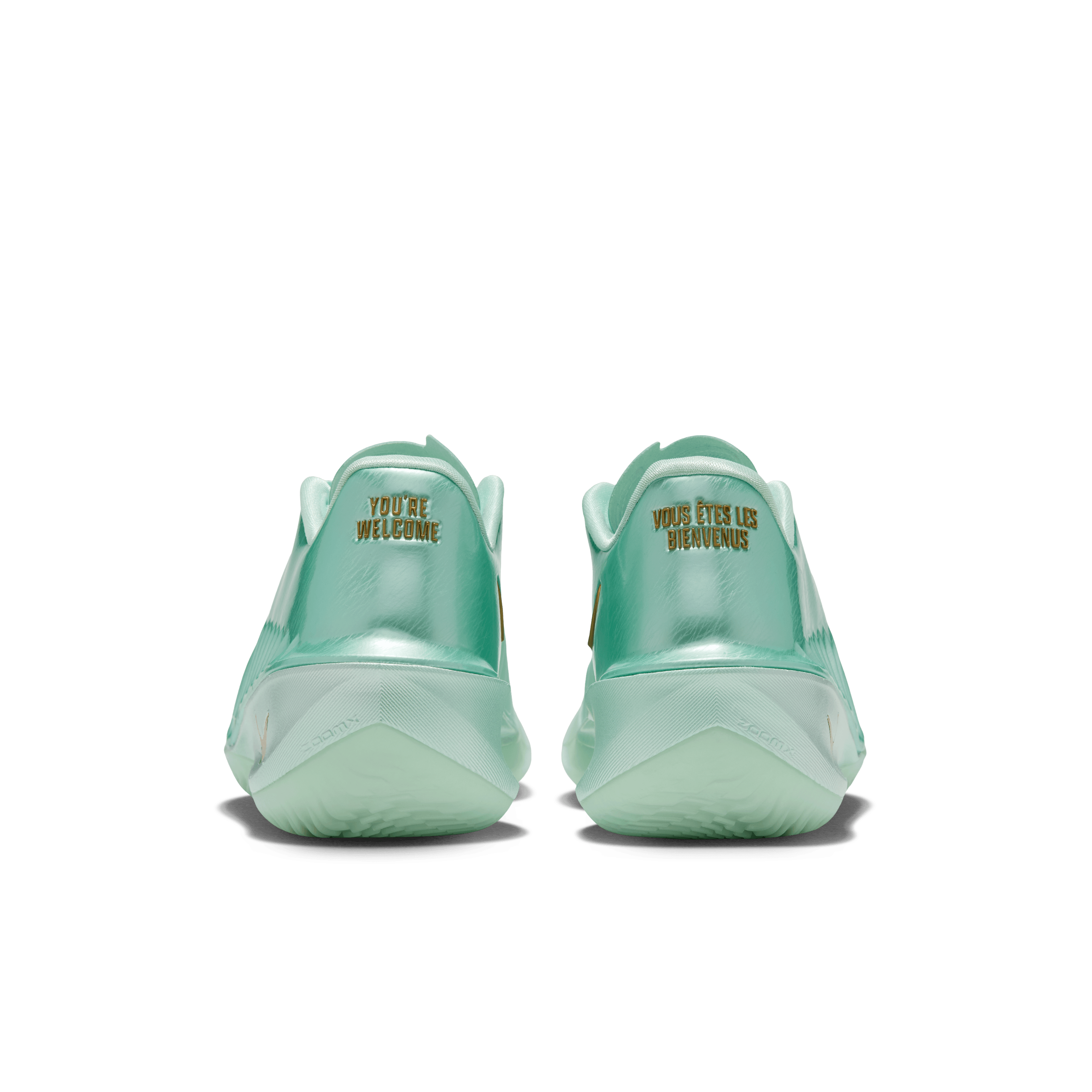 Nike GT Cut 4 NY vs. NY Victor Wembanyama PE Angle 5