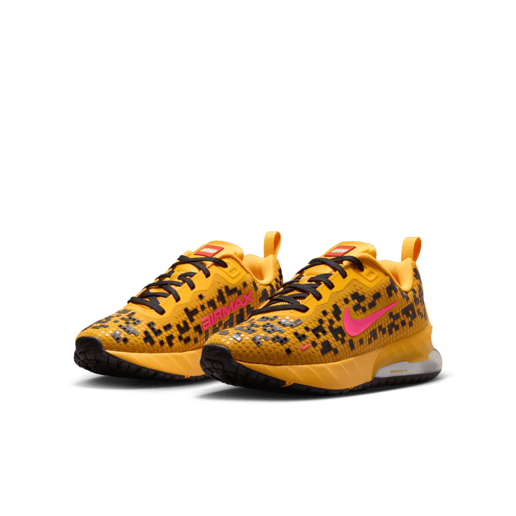 Nike Air Max Phoenix LEGO University Gold (GS) Angle 4