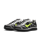 Nike Zoom Streak 3 Black Summit White Angle 4