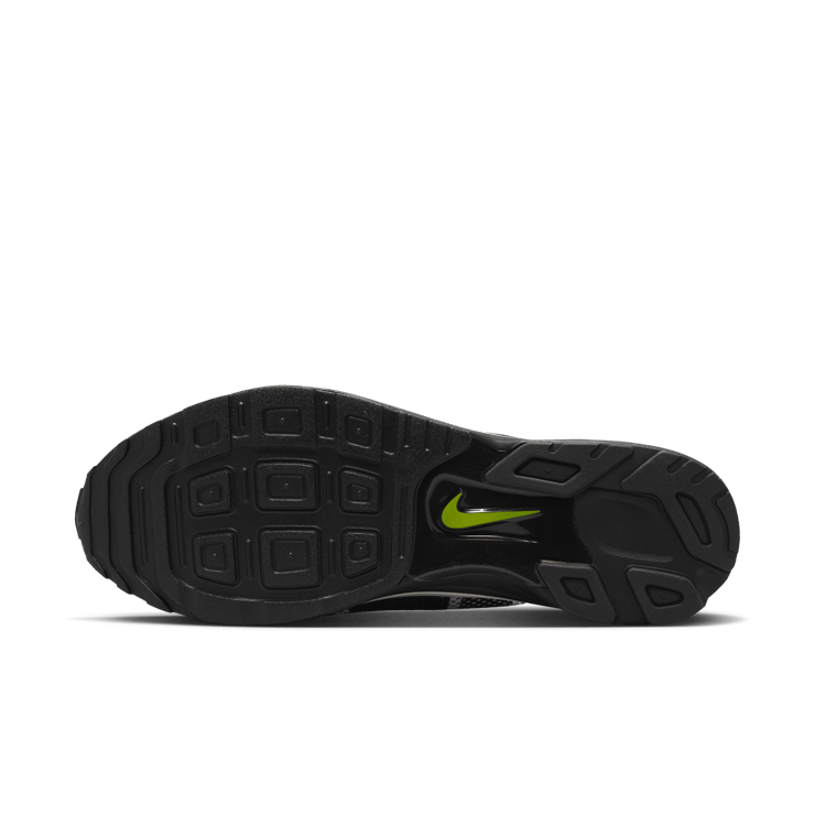 Nike Zoom Streak 3 Black Summit White Angle 1