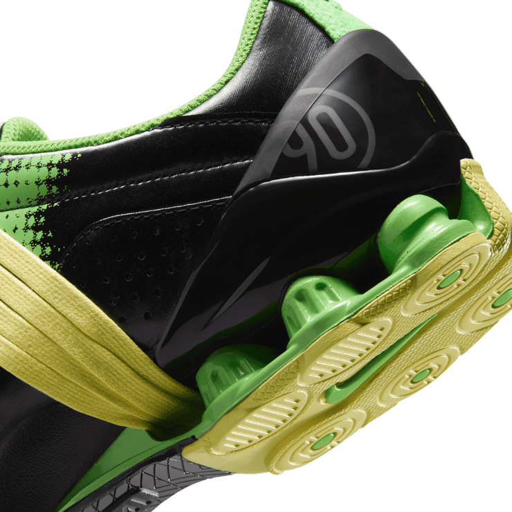 Nike Total 90 Shox Magia Black Yellow Diamond (W) Angle 7