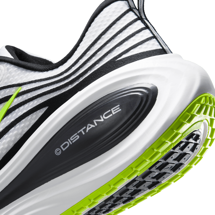 Nike Vomero Plus Distance Angle 7