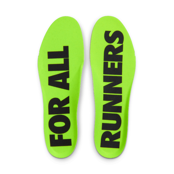 Nike Vomero Plus Distance Angle 9