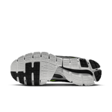 Nike Zoom Skylon 11 Volt Black Angle 1