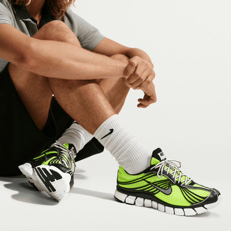 Nike Zoom Skylon 11 Volt Black Angle 8