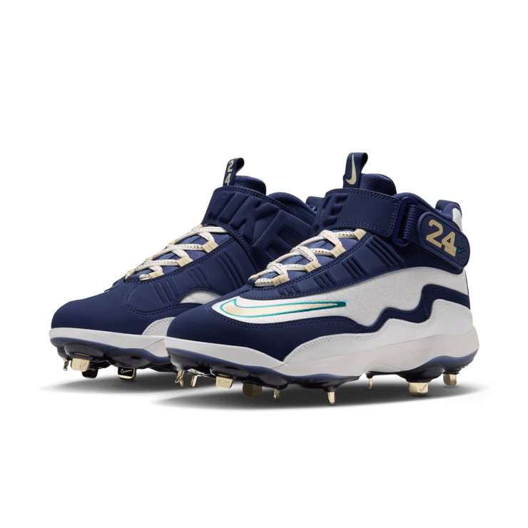 Nike Air Griffey 1 Metal Cleat Hall of Fame Angle 4
