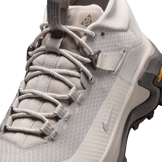 Nike ACG Zegama Hike Light Orewood Brown Angle 6