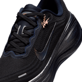 Nike Vomero Plus Keely Hodgkinson (W) Angle 6