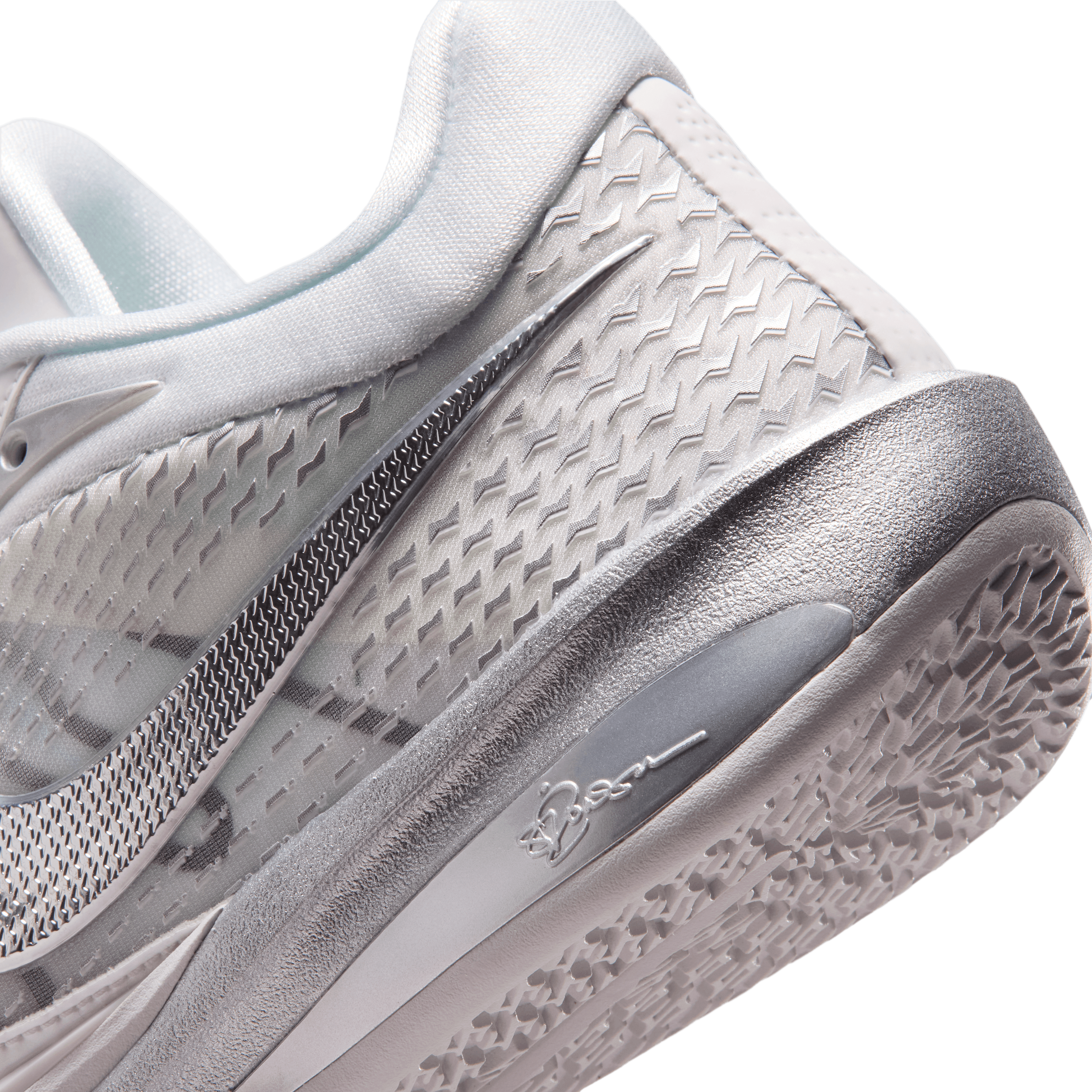 Nike Sabrina 4 Summit White  Angle 5