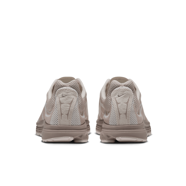 Nike Zoom Streak 3 Sail Cream (W) Angle 5